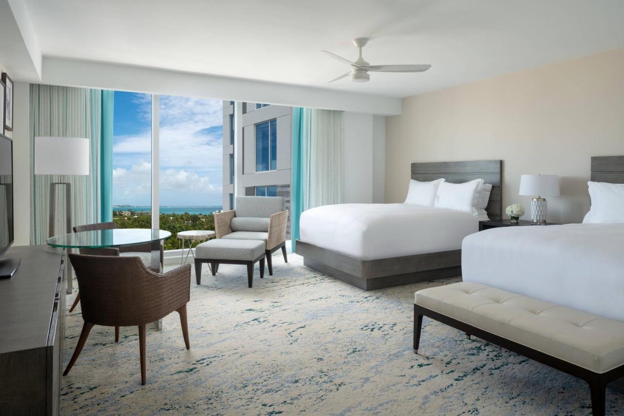ホテル The Ritz-Carlton, Turks & Caicos グレイス・ベイ エクステリア 写真