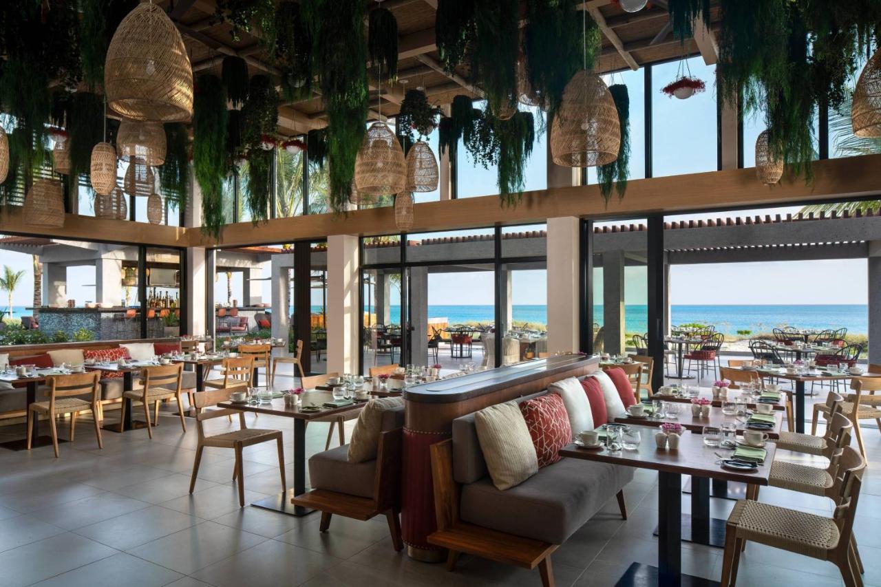 ホテル The Ritz-Carlton, Turks & Caicos グレイス・ベイ エクステリア 写真
