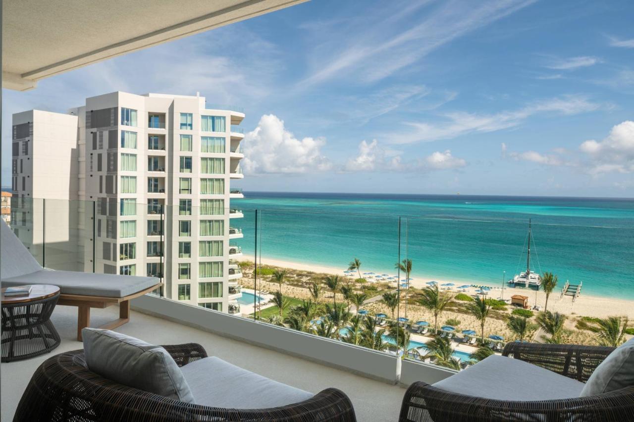 ホテル The Ritz-Carlton, Turks & Caicos グレイス・ベイ エクステリア 写真