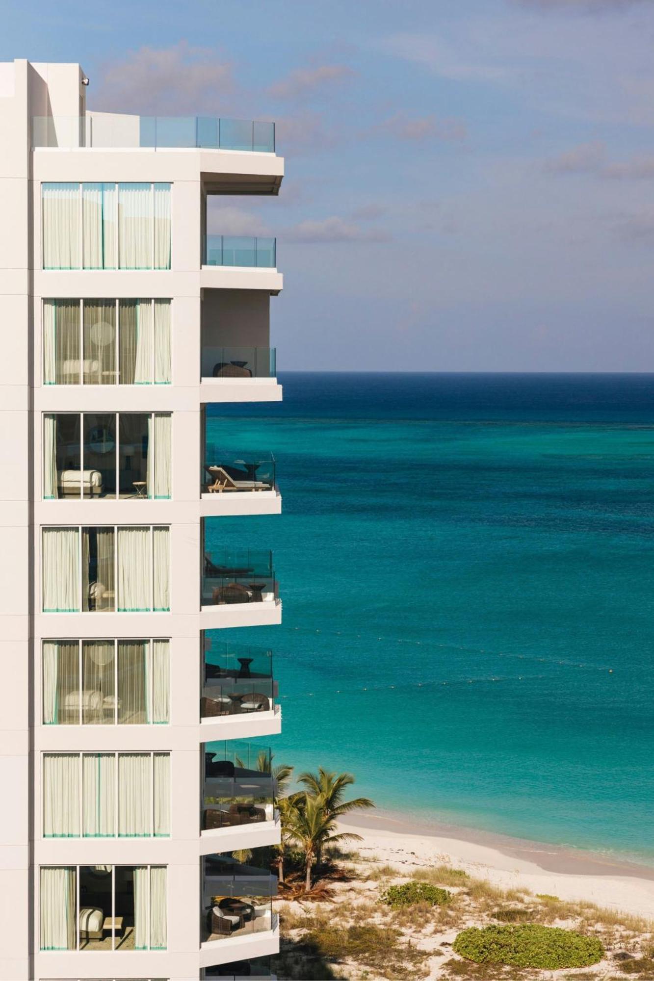 ホテル The Ritz-Carlton, Turks & Caicos グレイス・ベイ エクステリア 写真
